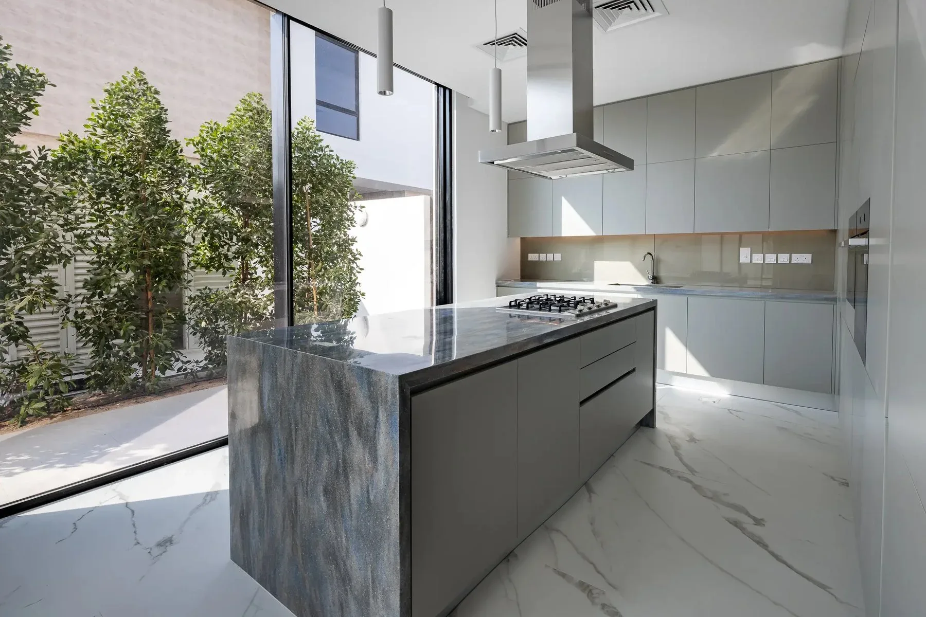 Les 8 — image 5