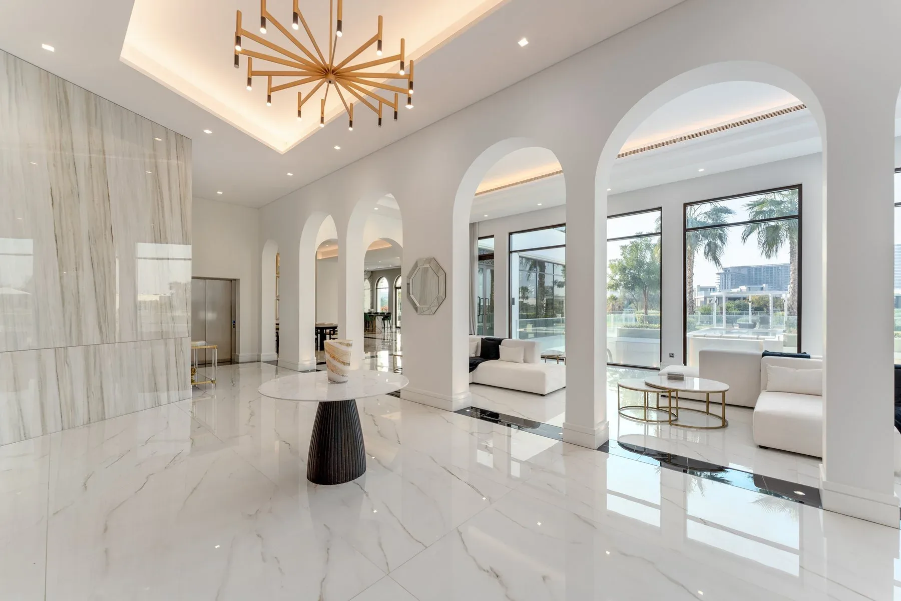 Rare Bespoke Mansion on the Golf Course — photograph 6