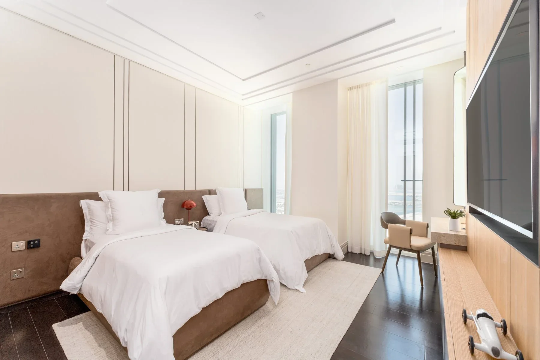 Elegant Branded Apartment on Al Maryah Island — photograph 4