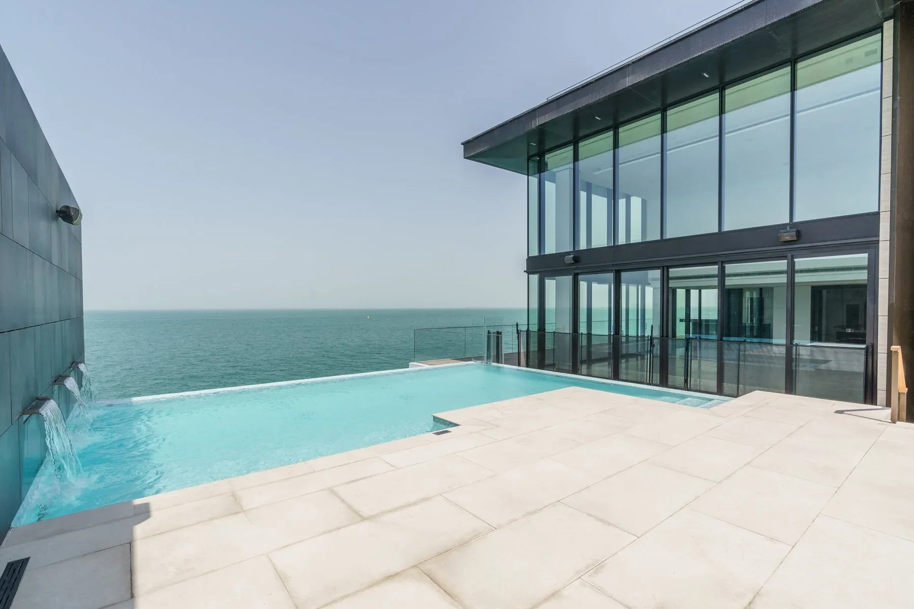 One-of-a-Kind Jumeirah Home Next To Burj Al Arab — photograph 1