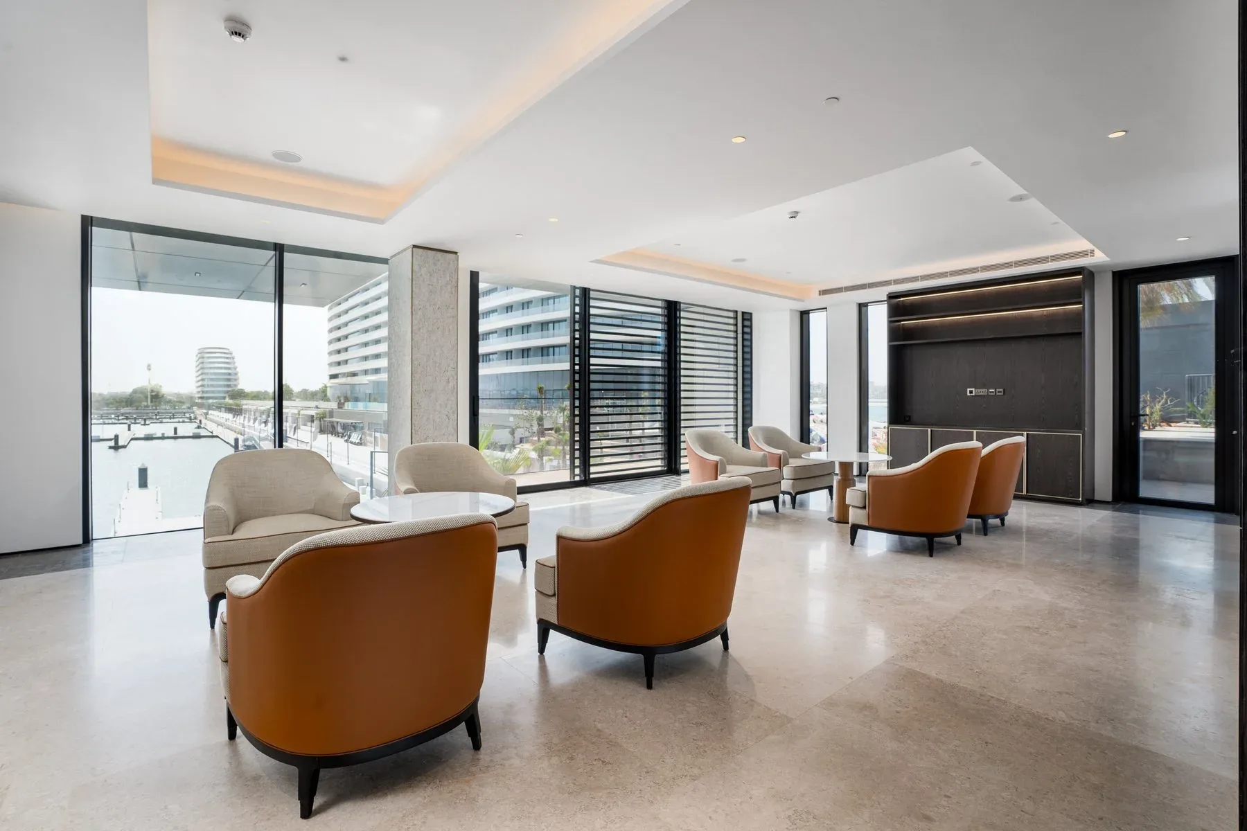 One-of-a-Kind Jumeirah Home Next To Burj Al Arab — photograph 5