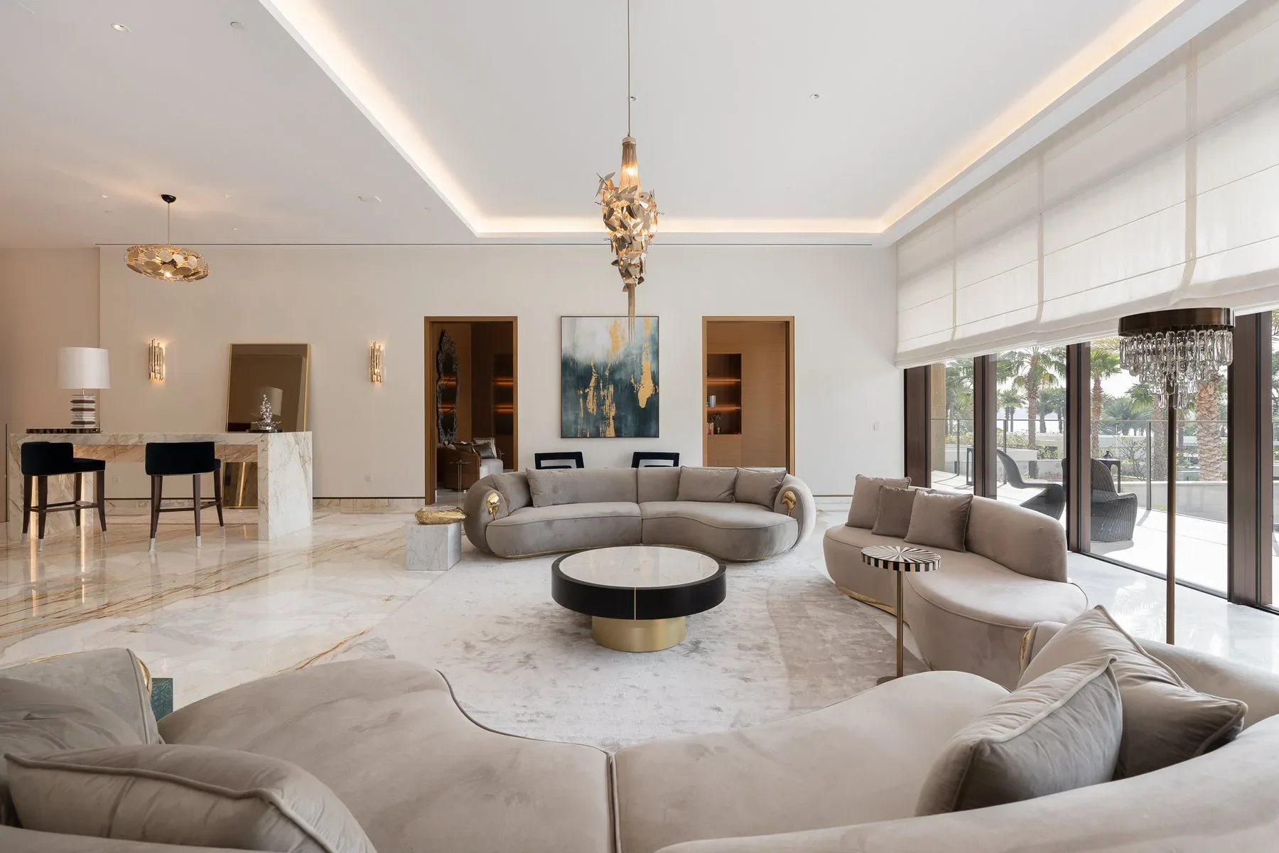 Limited Collection, Luxury Residence on Palm — photograph 4