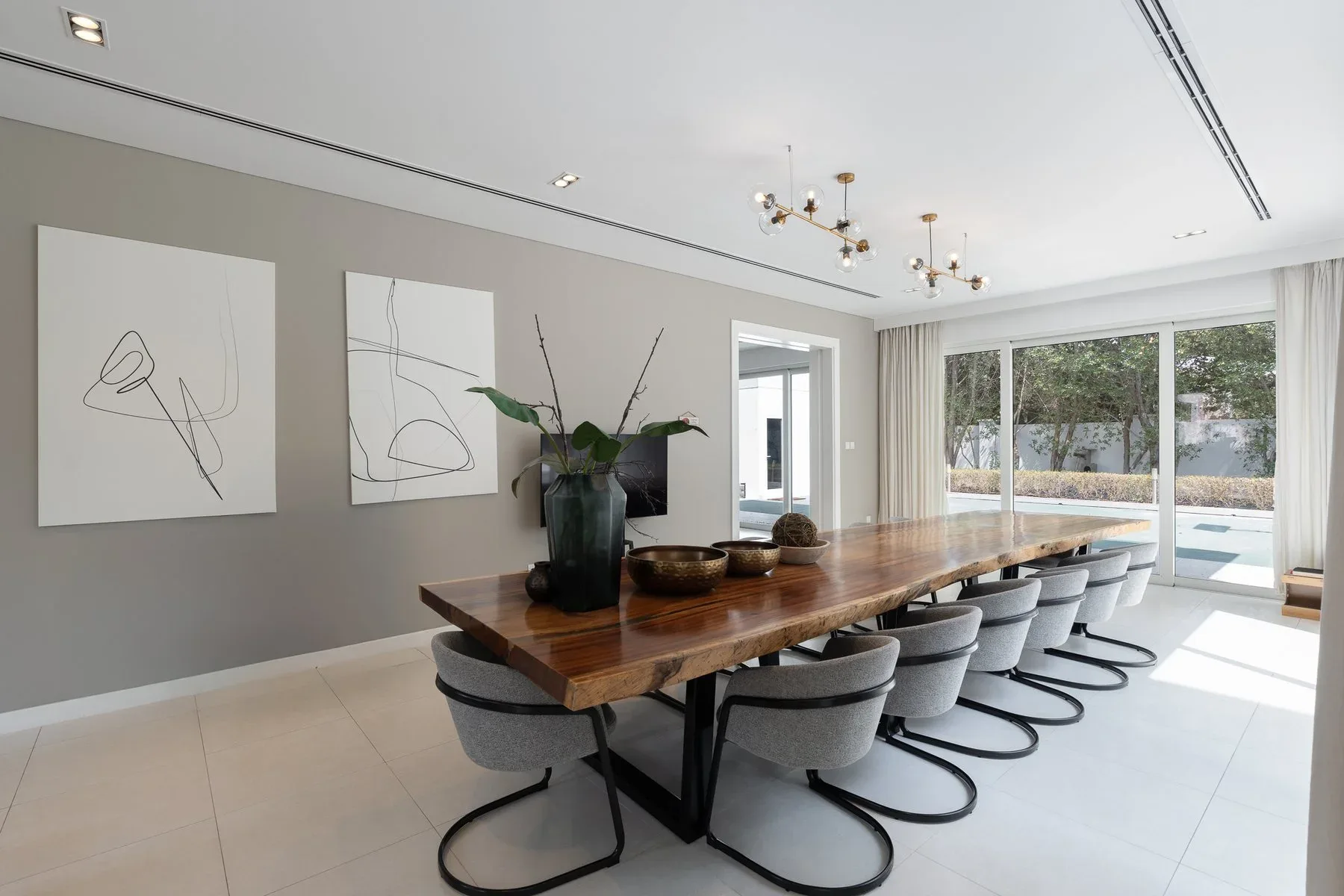Serene Al Barari Villa With Exceptional Privacy — photograph 7