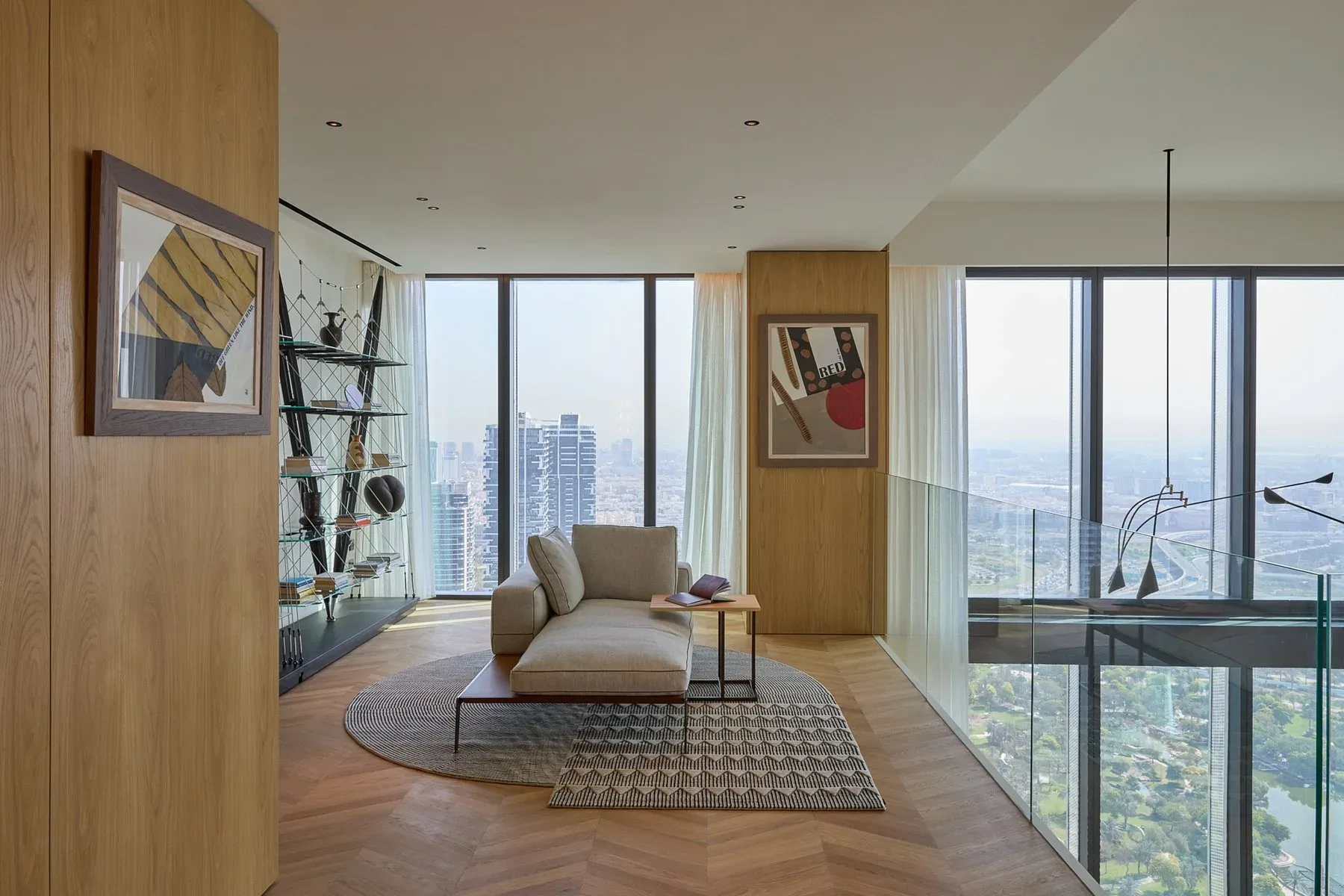 Rare Duplex Apartment With City Views in Za'abeel — photograph 4