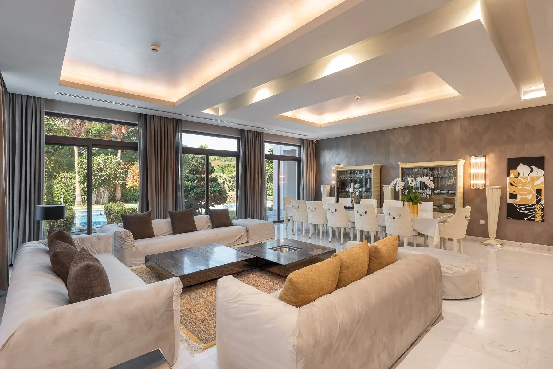 Stunning Contemporary Island Villa — photograph 2