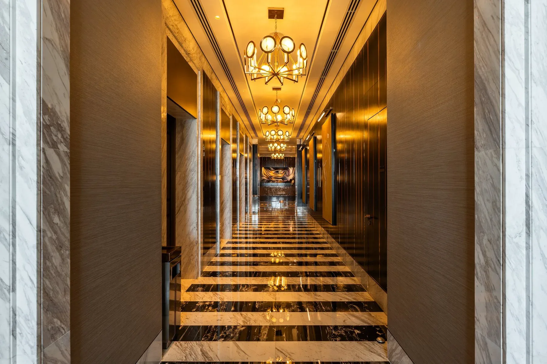 Breathtaking Branded Residence in DIFC — photograph 2
