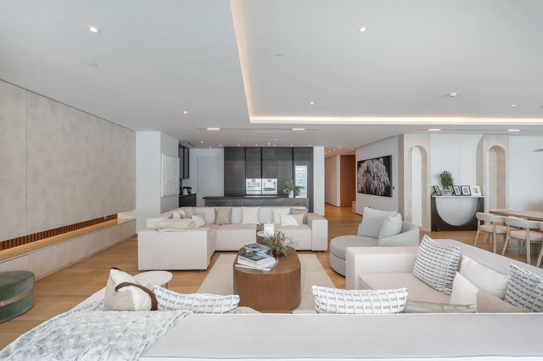 Upgraded Smart Home with Panoramic Sea View — photograph 4