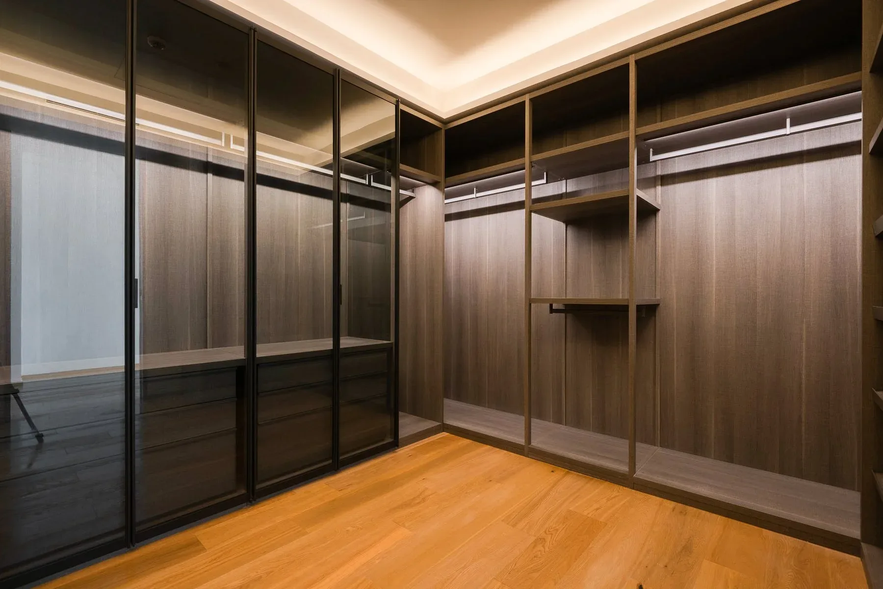 Upgraded Smart Home with Panoramic Sea View — photograph 7