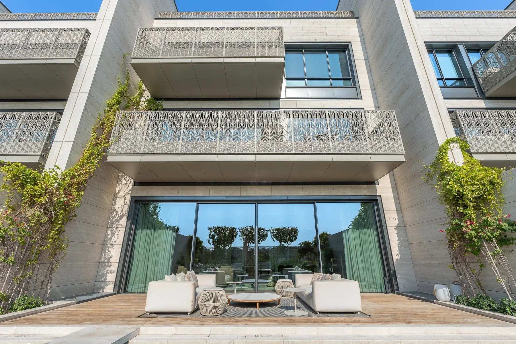 Rare Waterfront Villa in Four Seasons Jumeirah — photograph 10