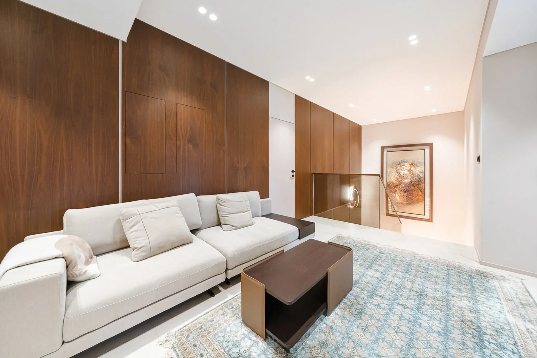 Fully Upgraded Turnkey Home Within Meadows — photograph 9