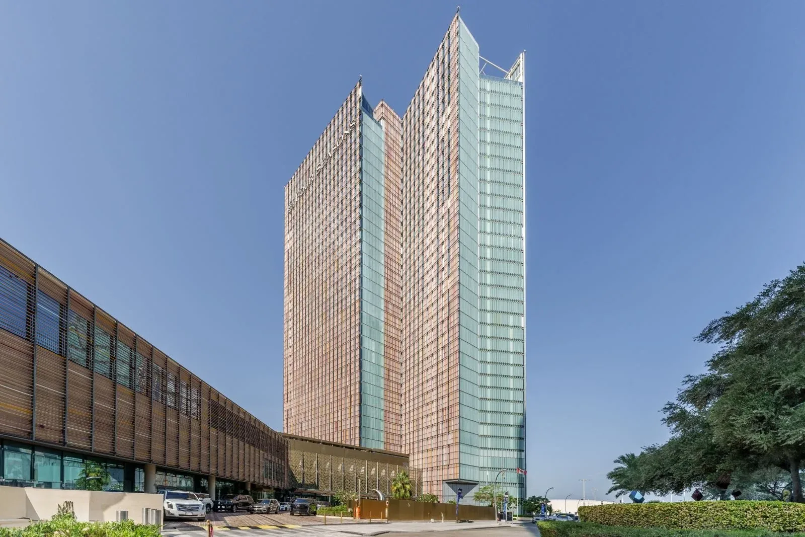Four Seasons Private Residences Al Maryah Island — image 3