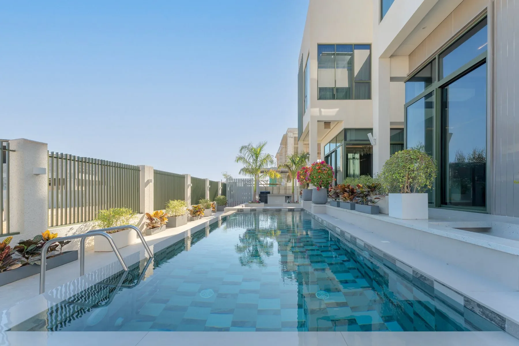 Furnished Custom Villa in Emerald Hills — photograph 10