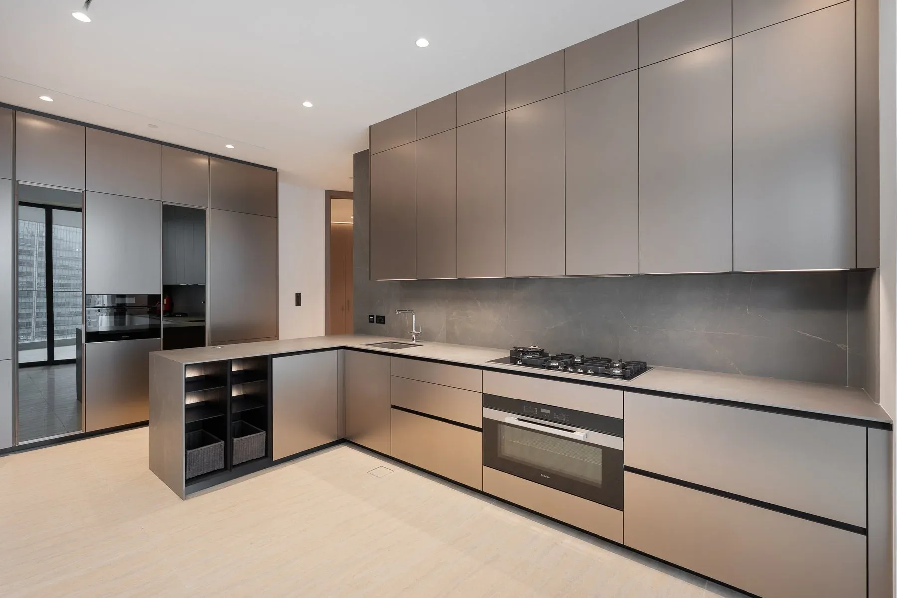 Apartment with Dual-Aspect Views in Volante 2 — photograph 5