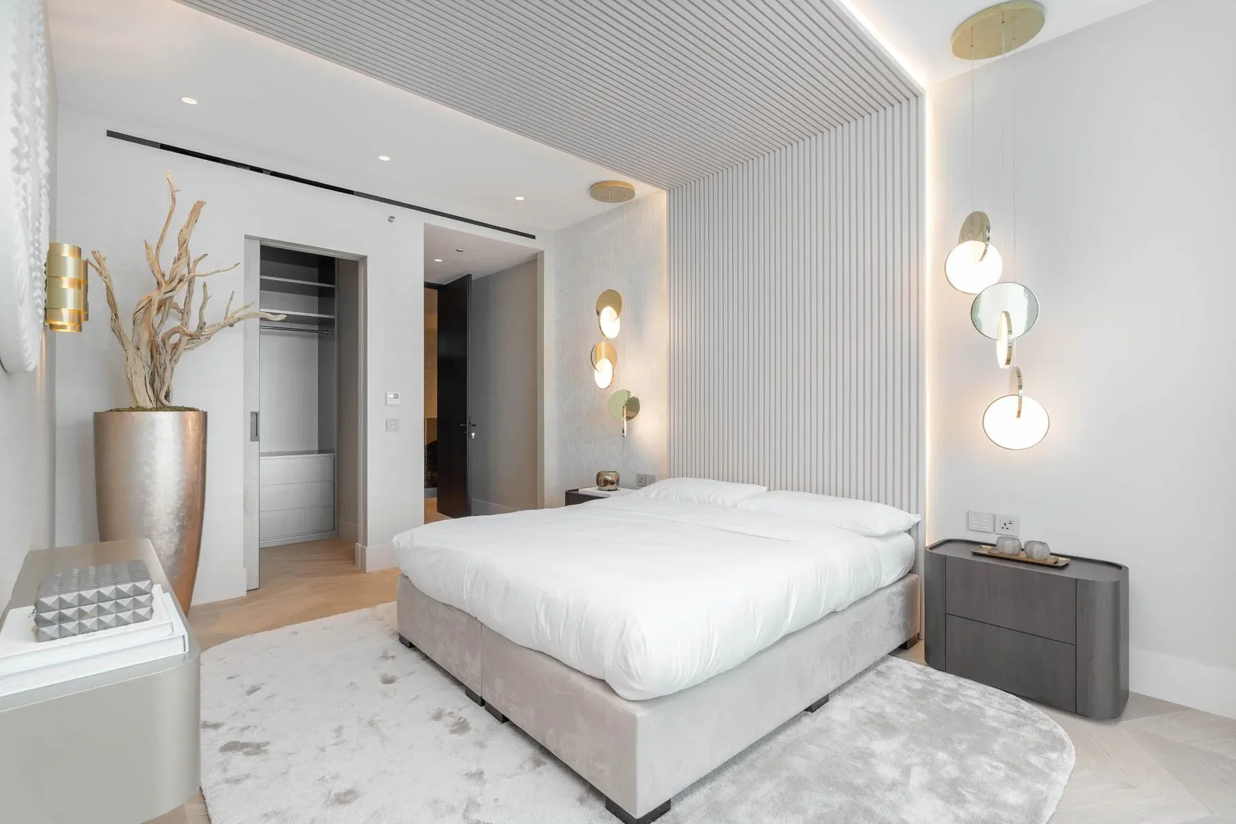 Upgraded Royal Atlantis Duplex with Private Pool — photograph 8