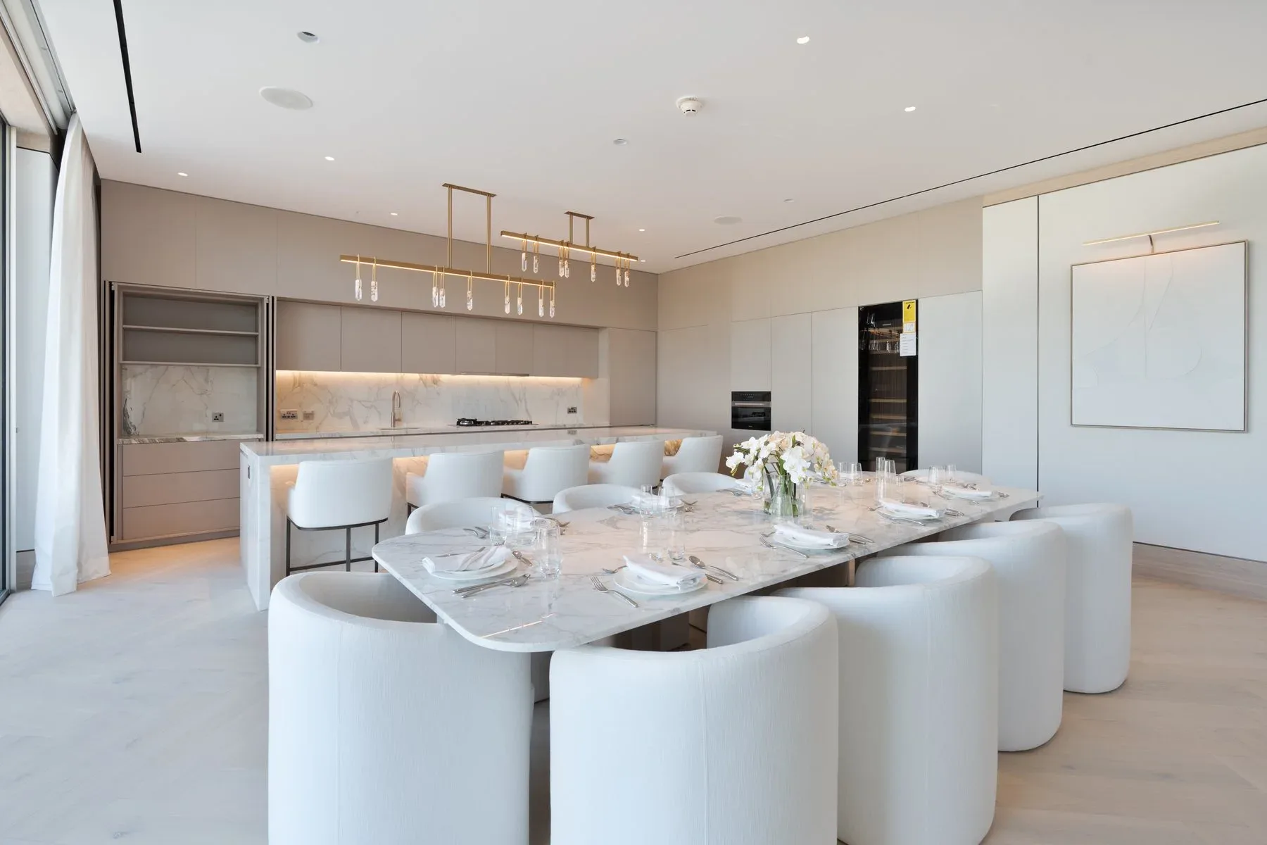 Modern Brand New Villa with Idyllic Golf Views — photograph 6