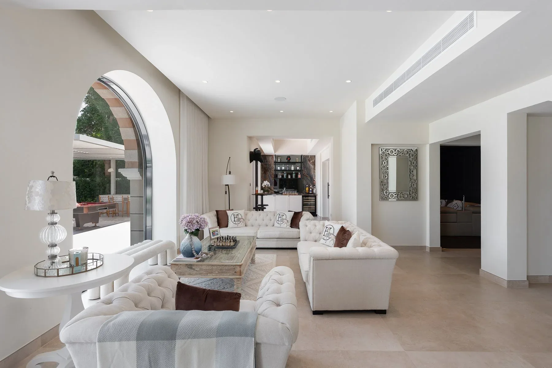 Fully Renovated Villa in Victory Heights — photograph 10