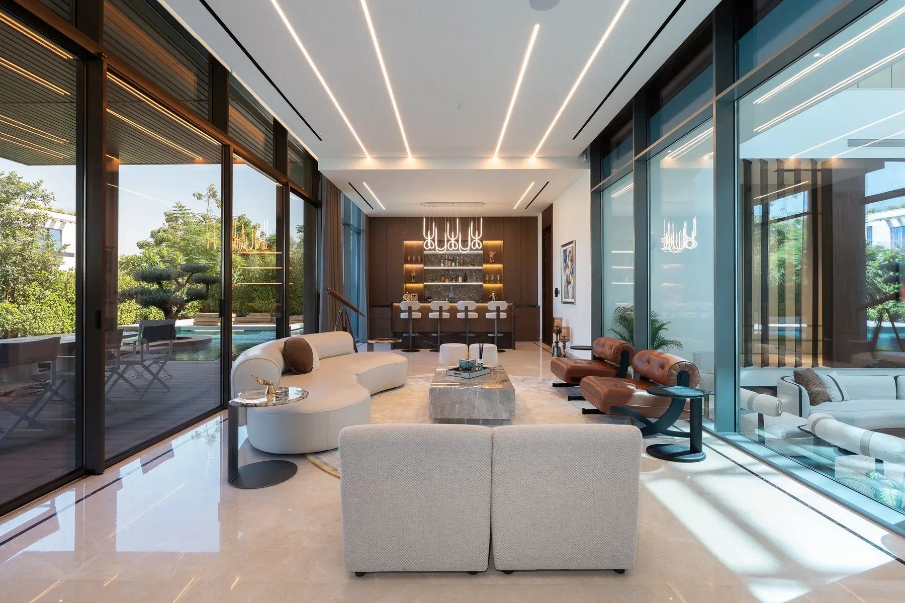 Exquisitely Designed Villa in The Fairway — photograph 8
