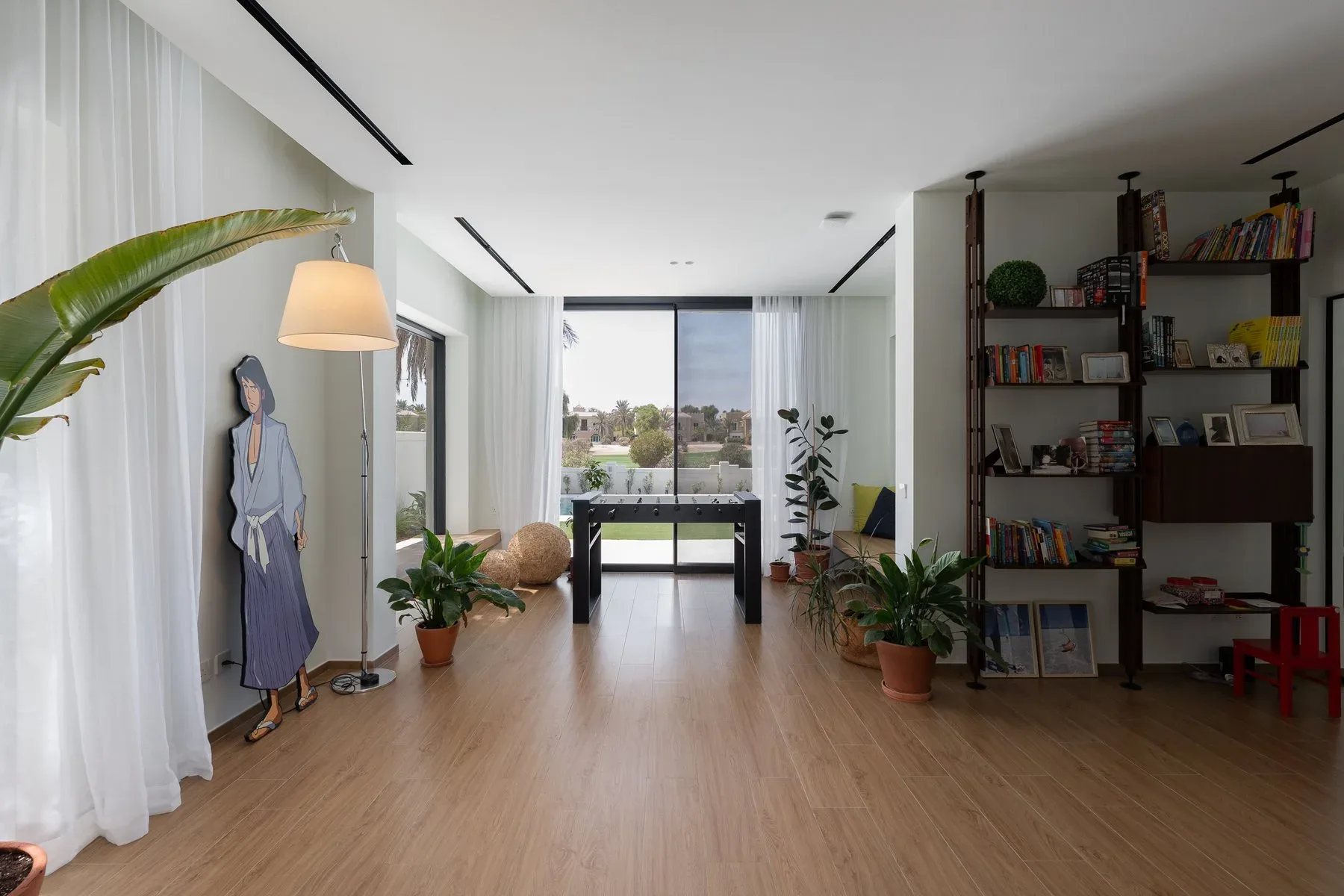 Newly Renovated Villa Overlooking Els Golf Course — photograph 8
