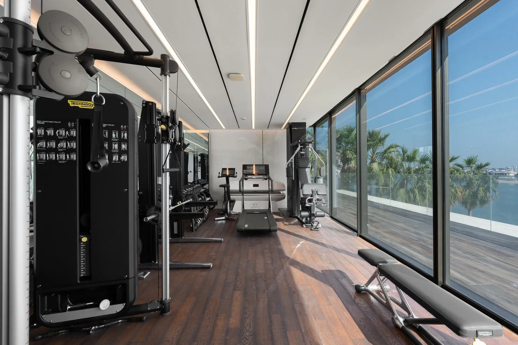 Signature Villa with Distinctively Styled Interiors — photograph 10
