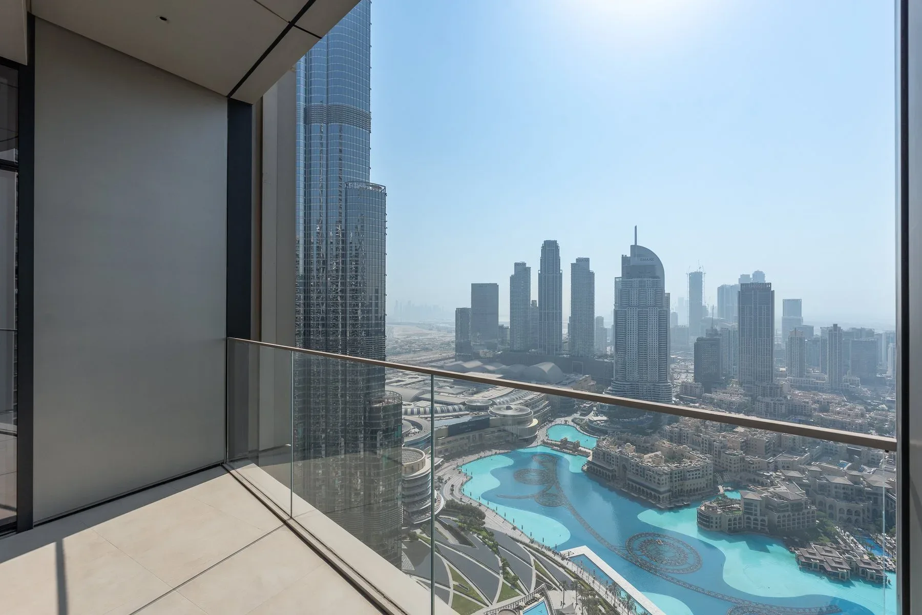 Half-Floor Penthouse in Downtown’s Opera District — photograph 9