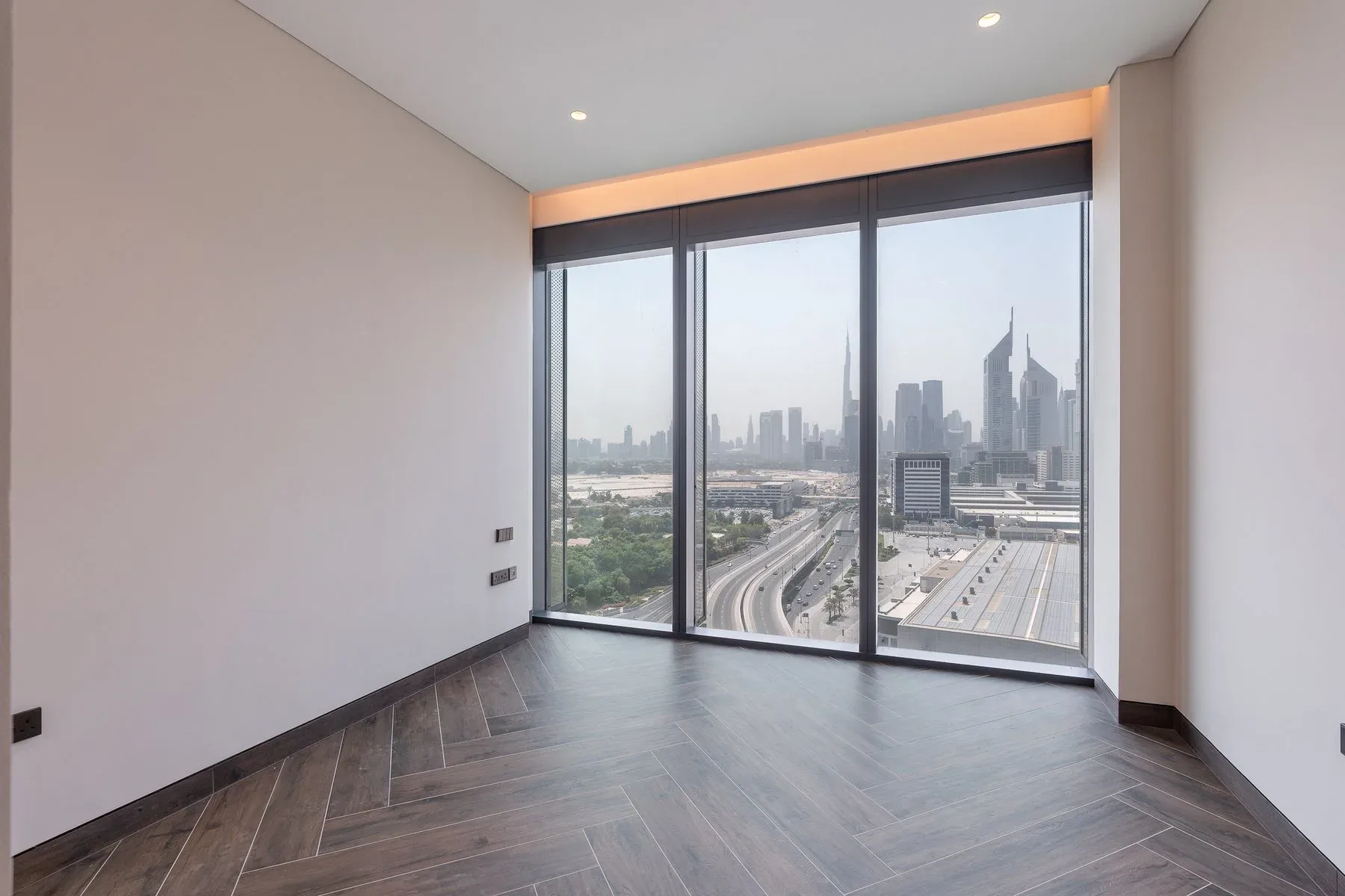 Corner Apartment with Burj Khalifa View — photograph 5