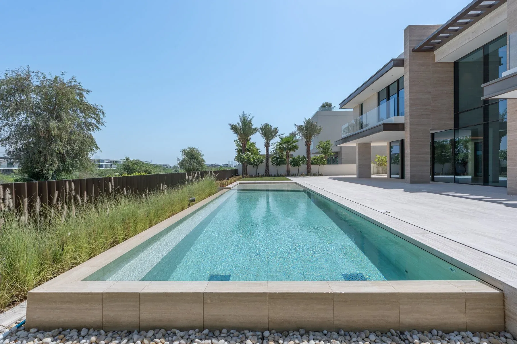 Corner Dubai Hills Estate Villa With Golf Views — photograph 2