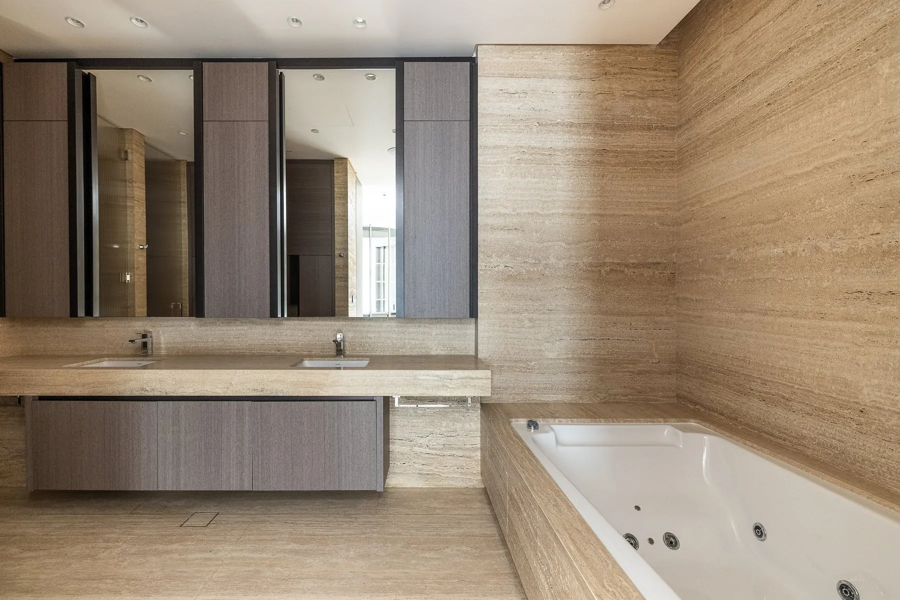 Volante II Apartment with Direct Burj Khalifa View — photograph 9