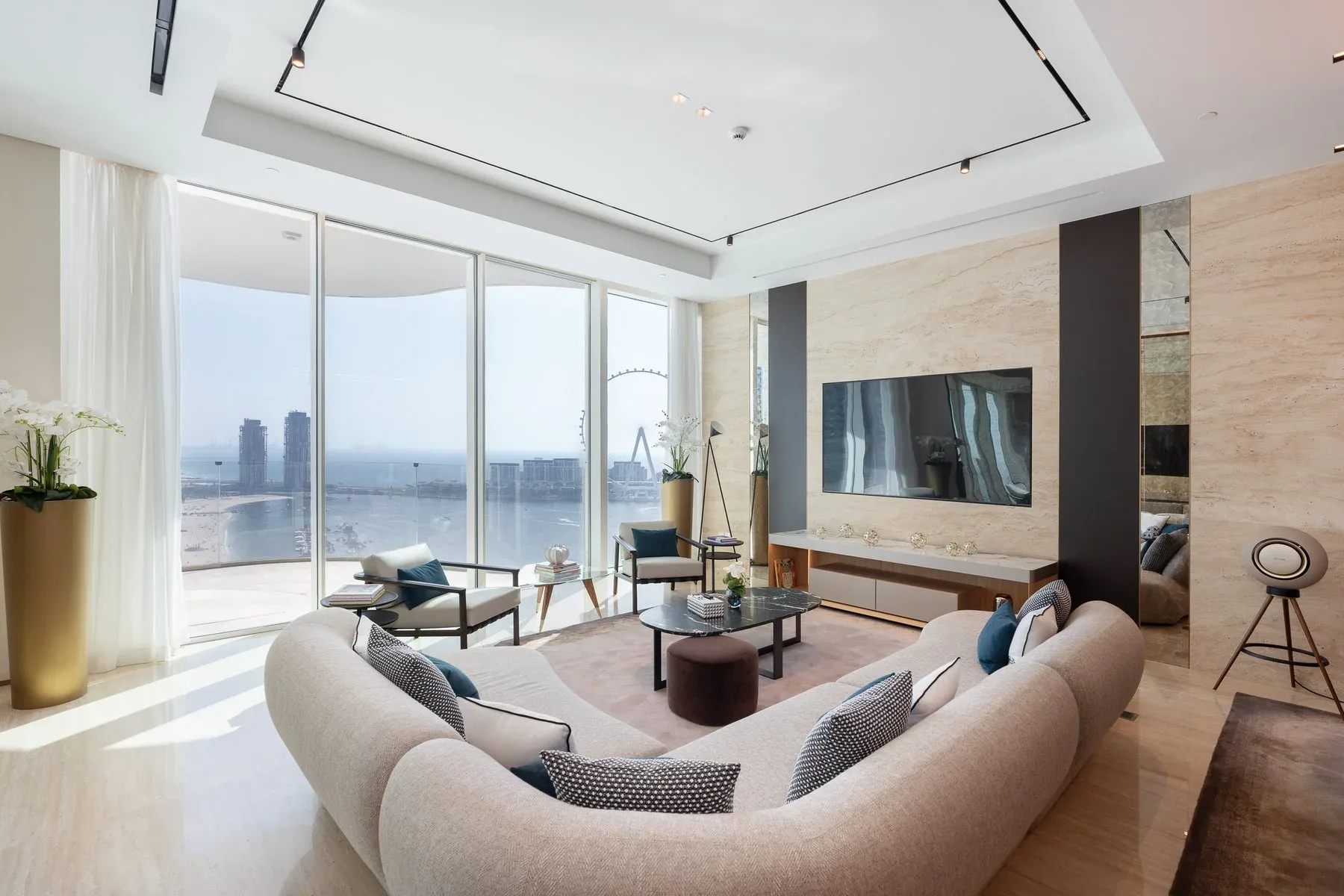 Turnkey Beachfront Apartment on High Floor in JBR — photograph 6