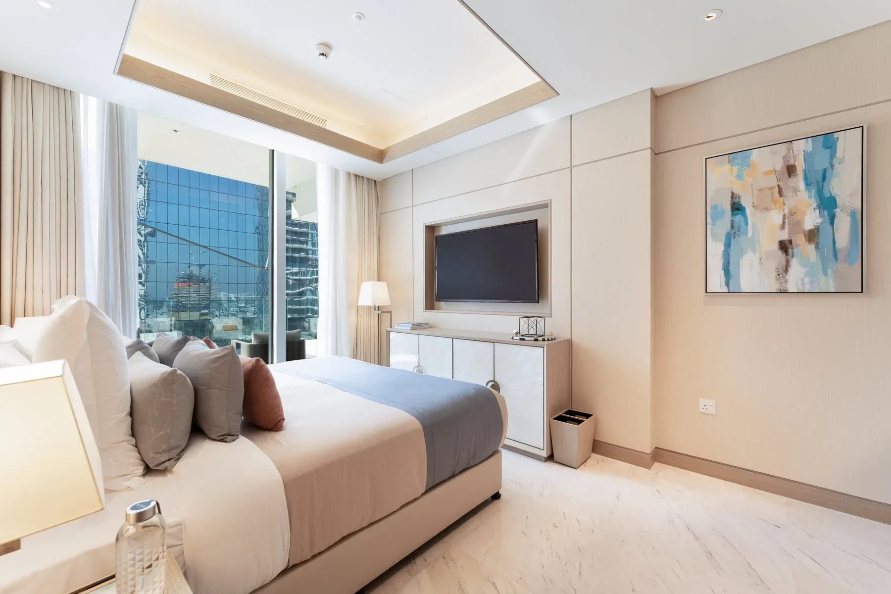 Refined Apartment with Full Sea View — photograph 10