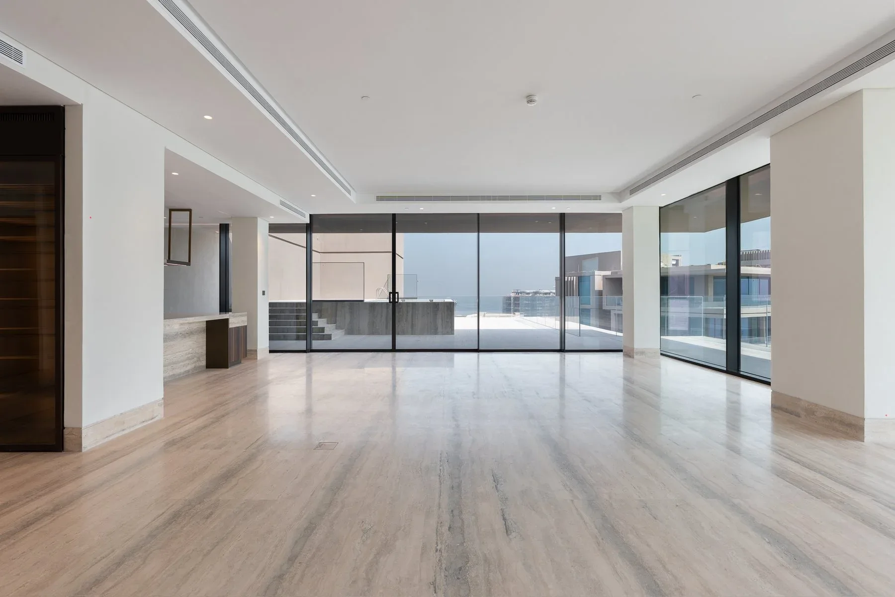 Exquisite Branded Apartment on Palm Jumeirah — photograph 3