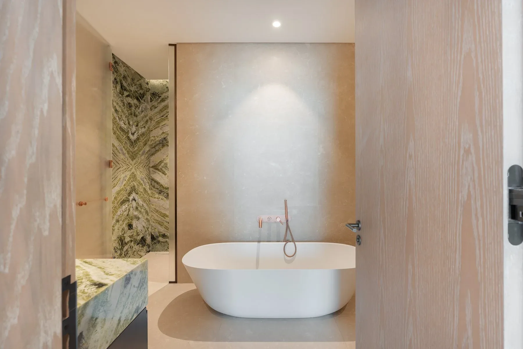 Exquisite Branded Apartment on Palm Jumeirah — photograph 10