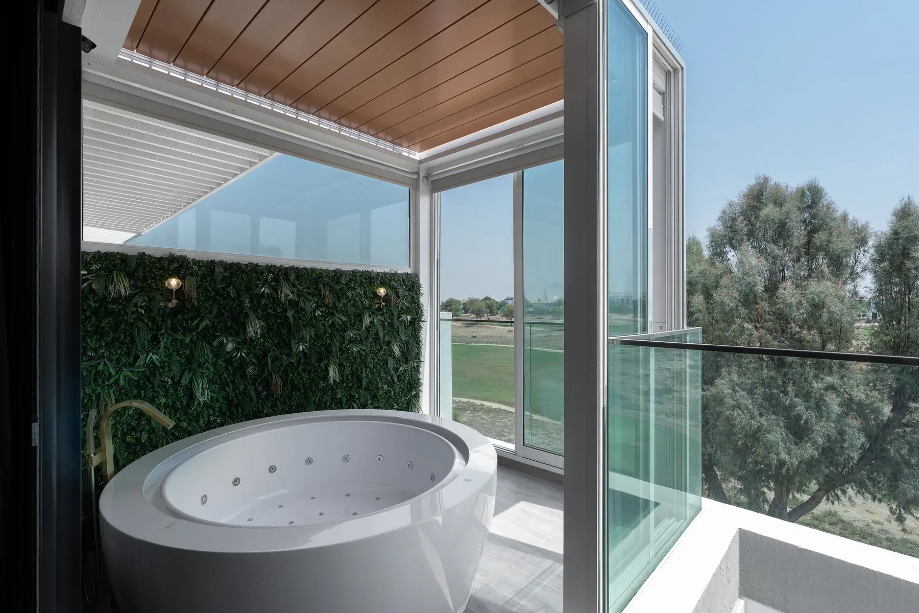 Upgraded Modern Villa With Custom Features in JGE — photograph 8