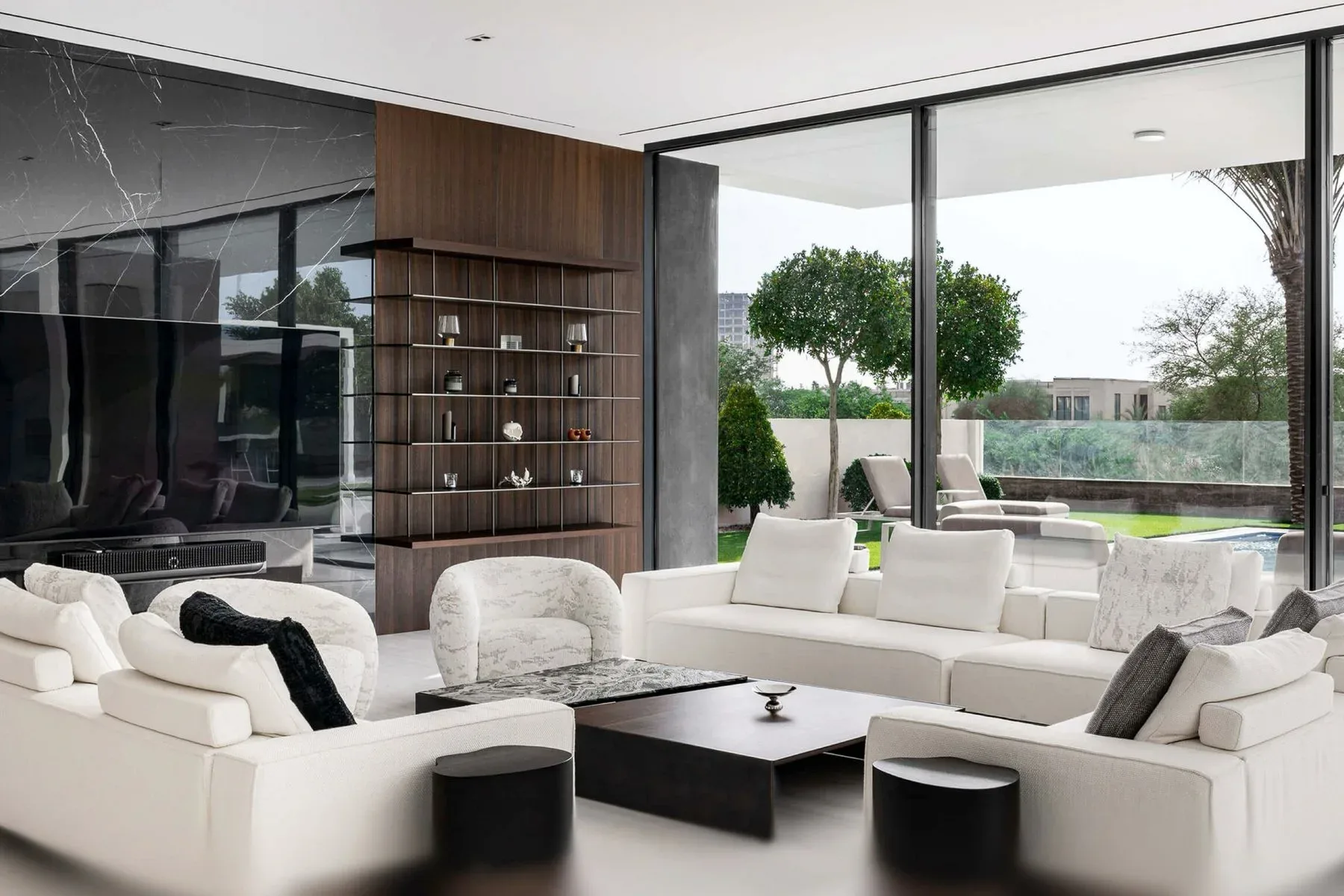 Custom-Built Corner Villa in Dubai Hills Estate — photograph 3