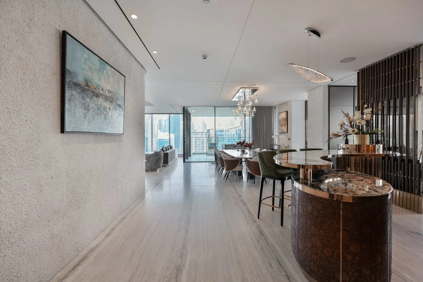 Spectacular Apartment With Burj Khalifa Views — photograph 6