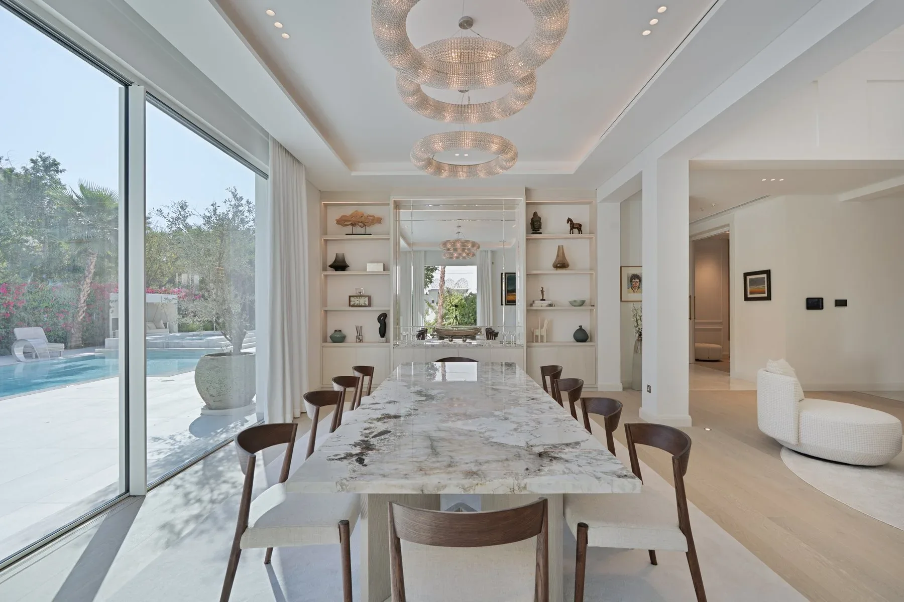 Six-Bedroom Designer Villa in Al Barari — photograph 5