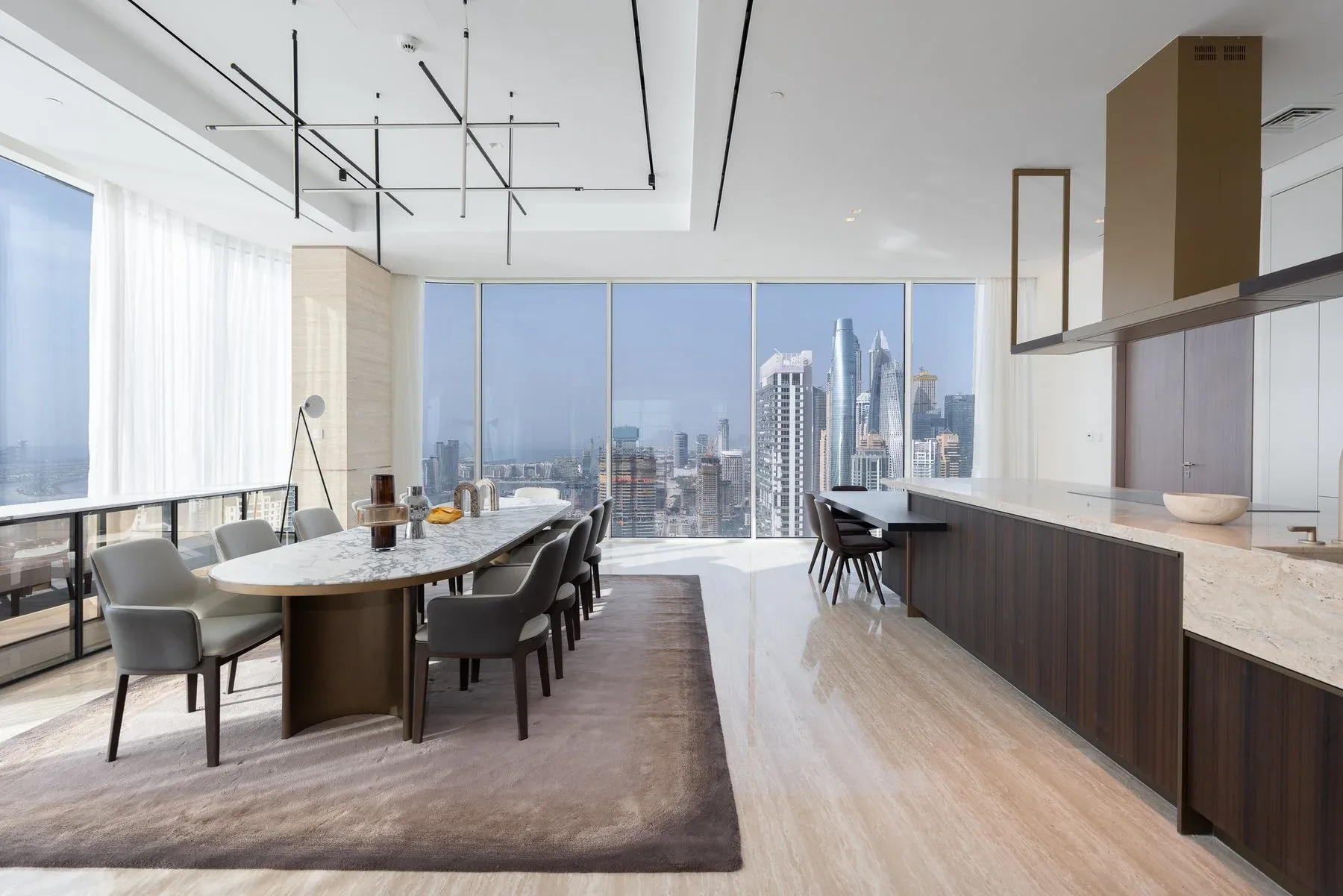 Elegant High-Floor Home With Marina Views in JBR — photograph 5
