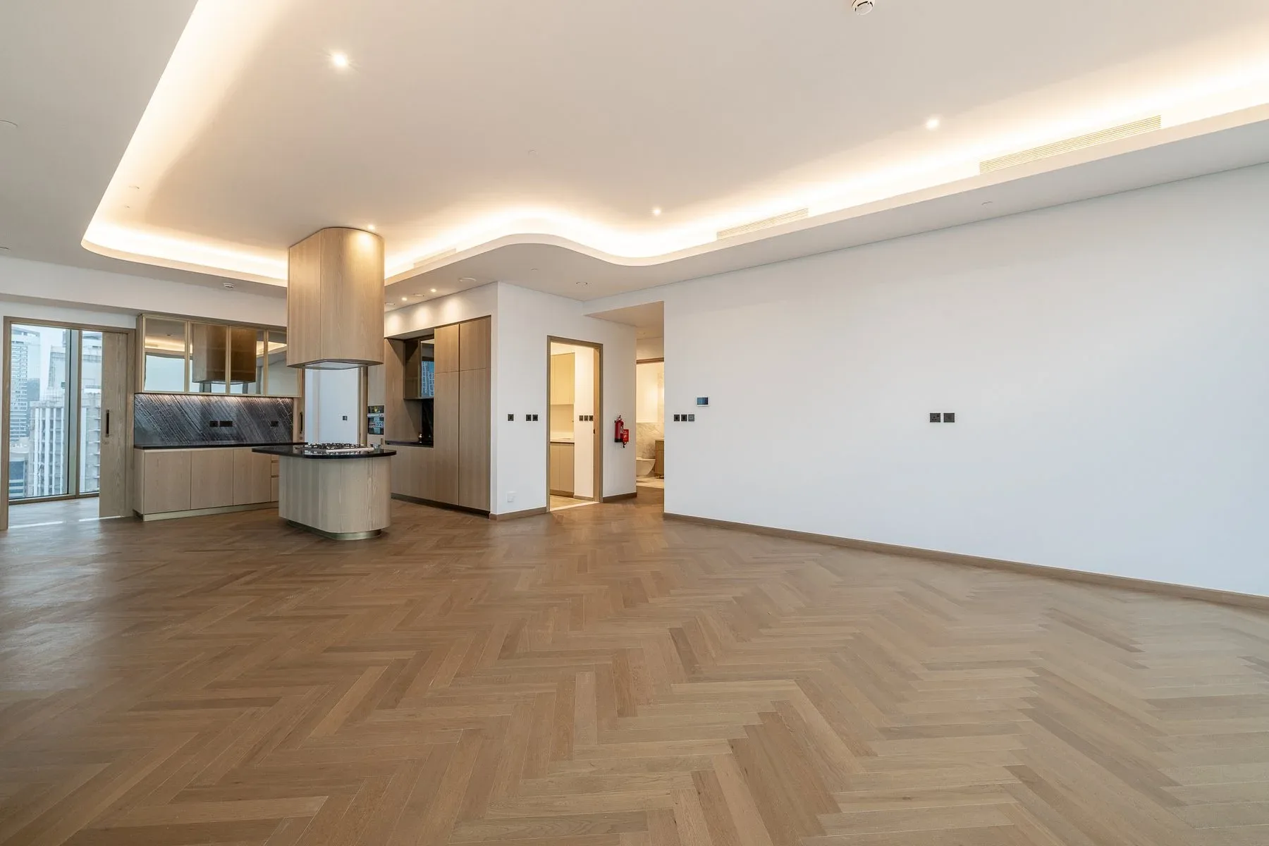 Brand New Contemporary Apartment In Business Bay — photograph 3