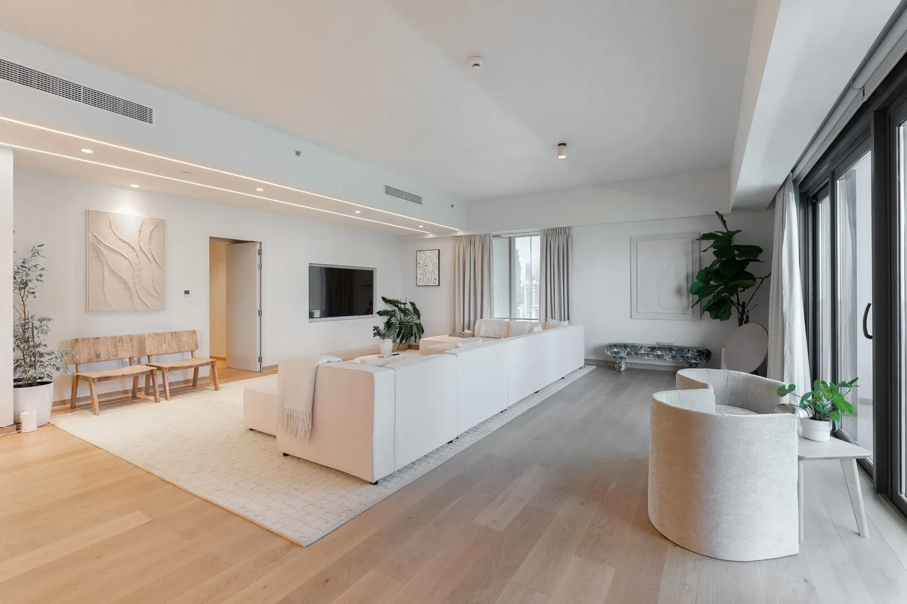 Super-Prime Turnkey Penthouse in Downtown Dubai — photograph 6