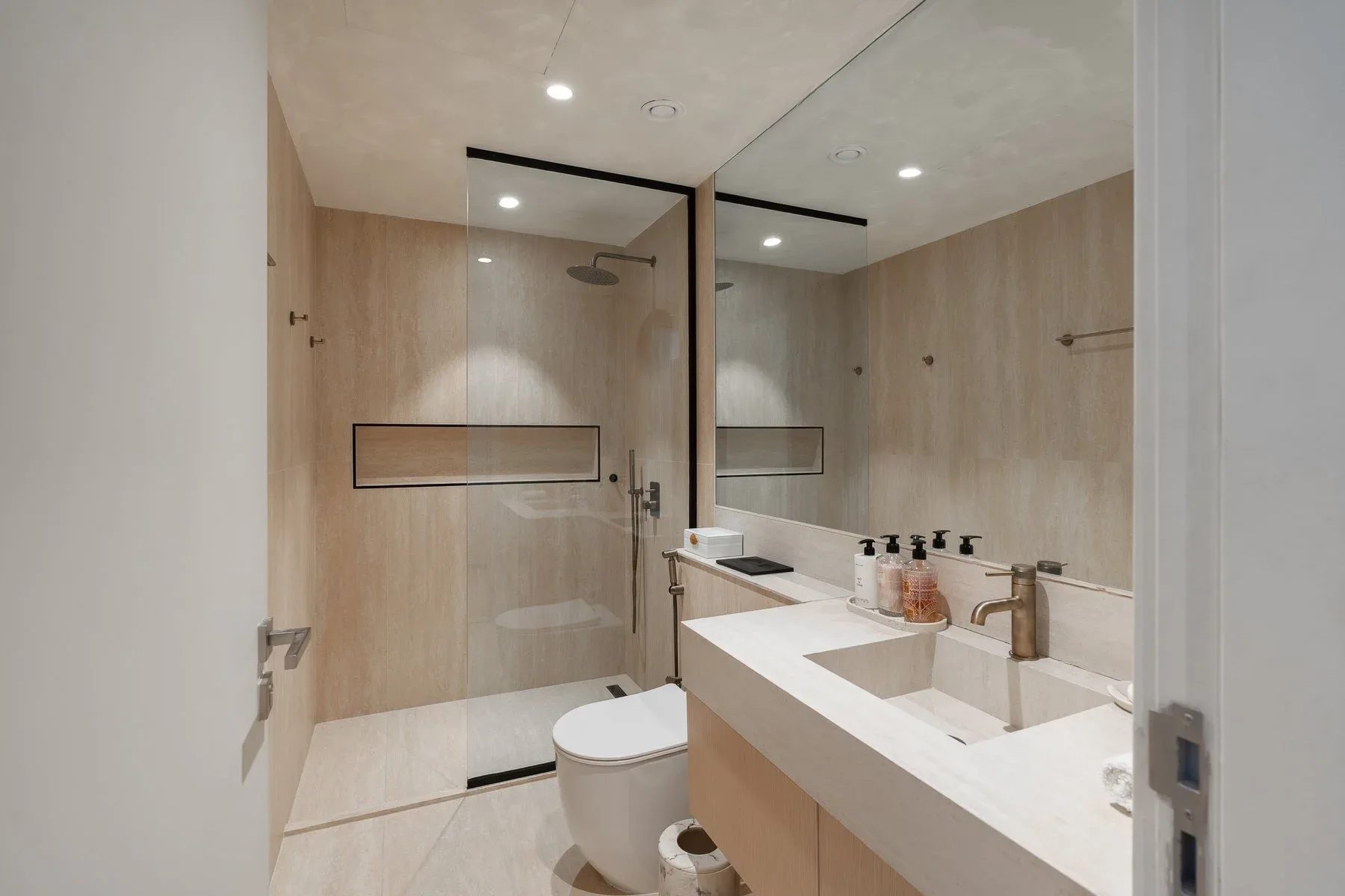 Super-Prime Turnkey Penthouse in Downtown Dubai — photograph 10