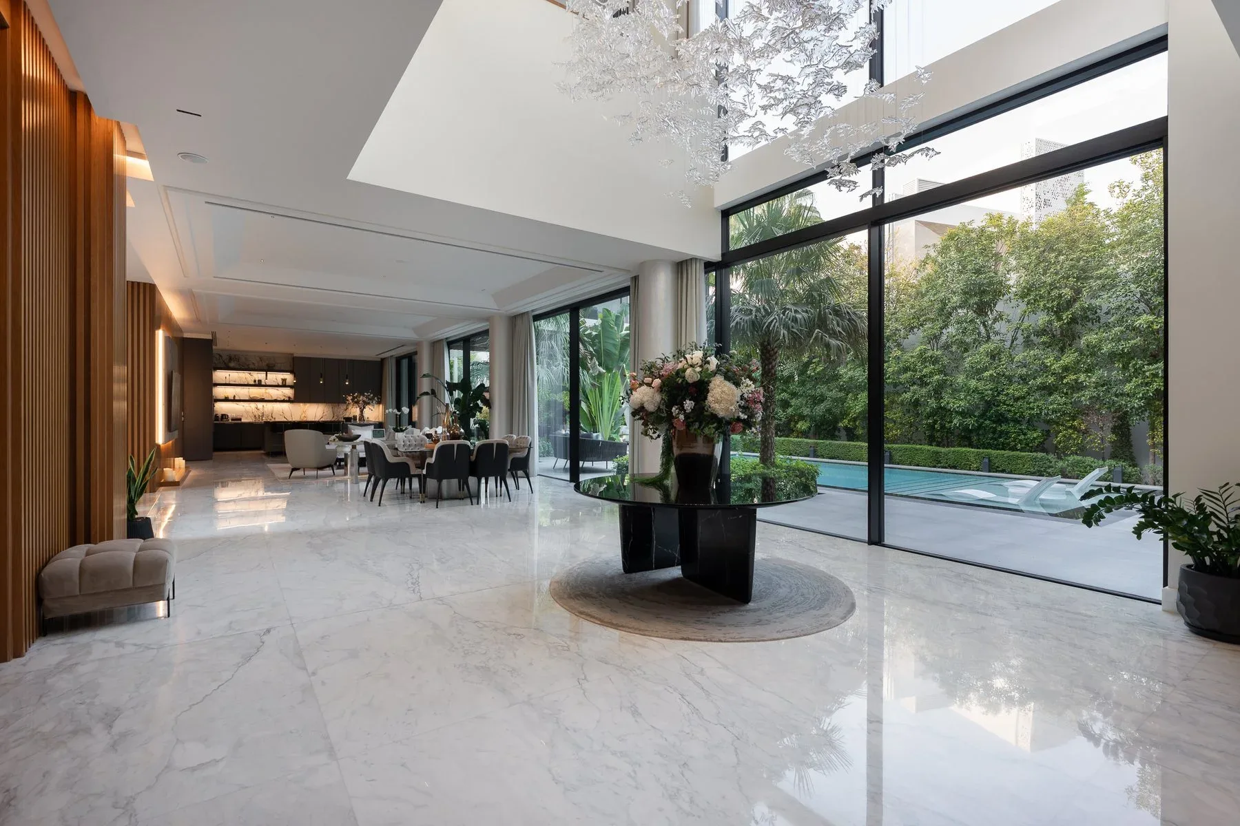 Bespoke Villa of Remarkable Scale in Al Barari — photograph 6