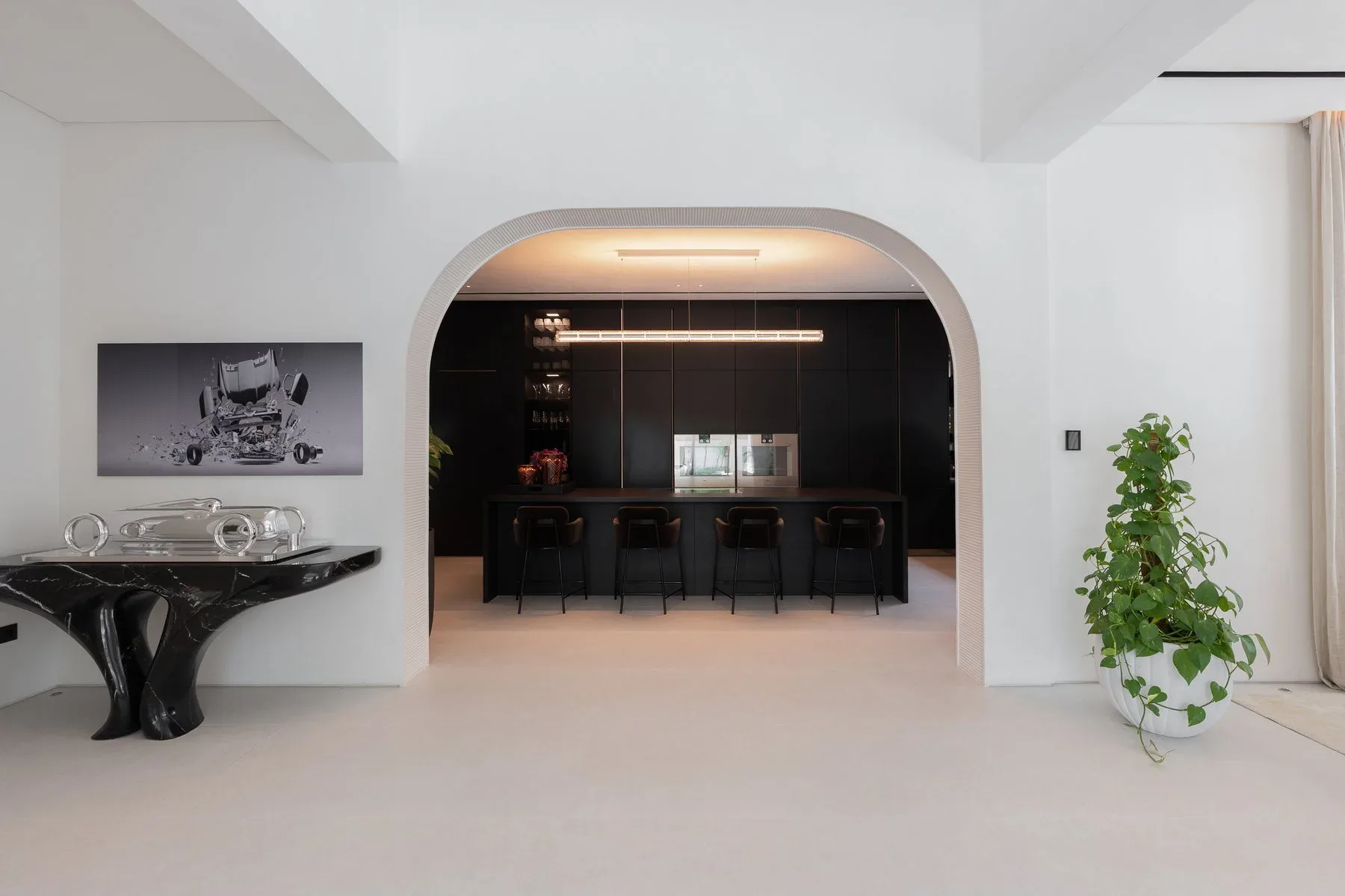 Custom-Designed Turnkey Villa in Al Barari — photograph 4